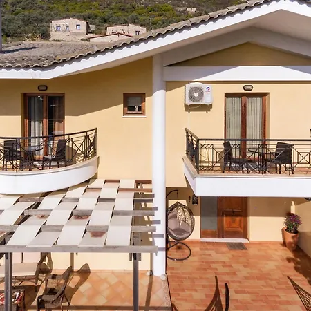 빌라 Loridis 프리노스