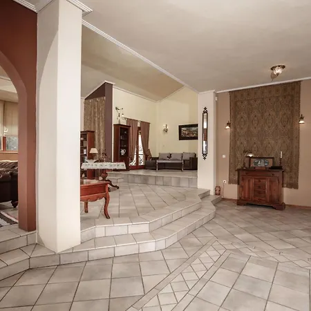 Villa Loridis